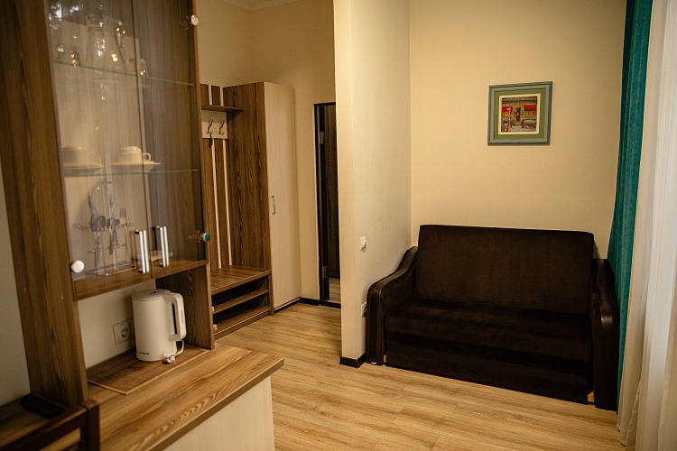 2 корпус. Первая категория. Семейный