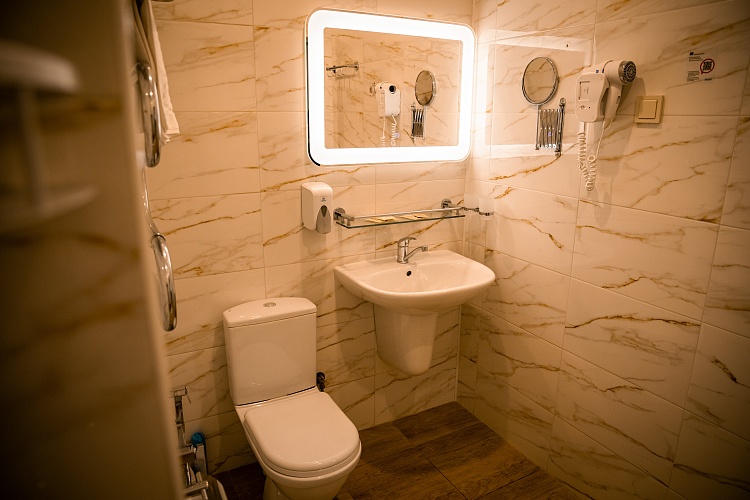 1 корпус. Первая категория. Семейный.