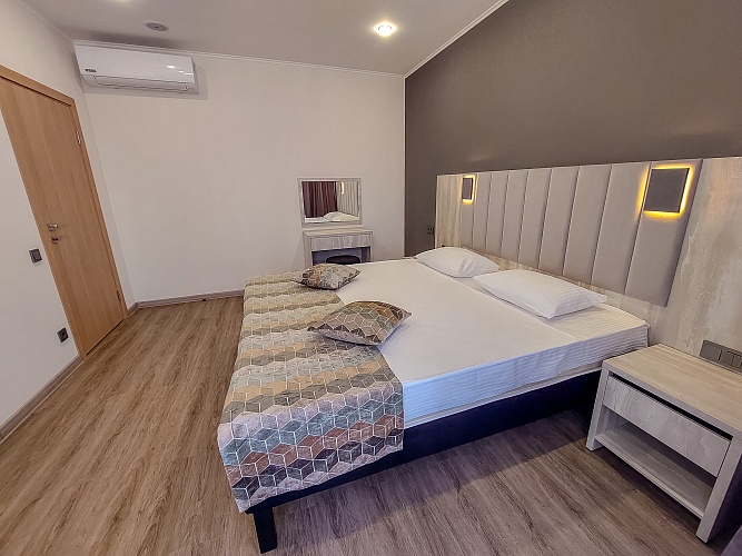 Первая категория. Семейный